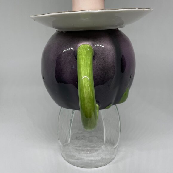 Doll Head Teapot Bird Feeder-Unusual Gift-Creepy Feeder-New! - Picture 4 of 11